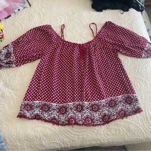 Japna Women’s Top - size L